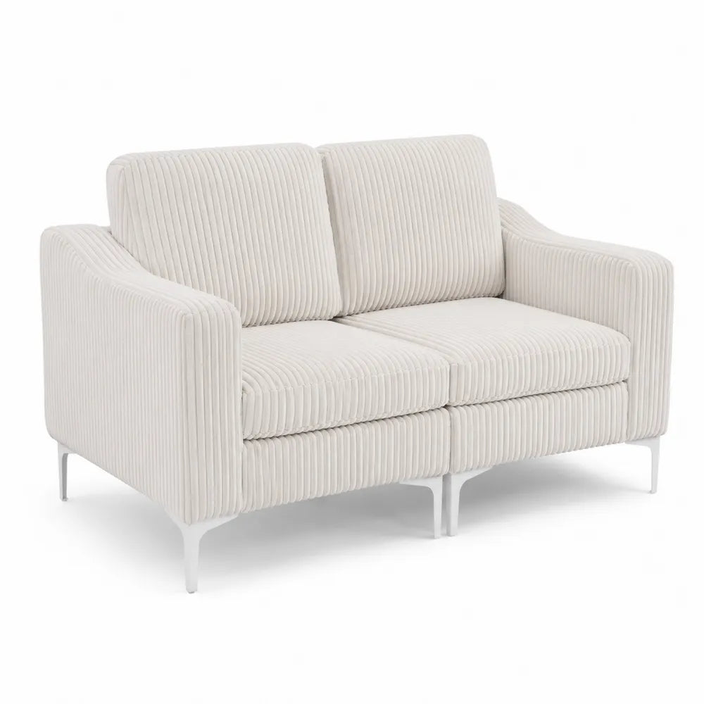 Sof¨¢ de dos plazas de terciopelo beige con pata